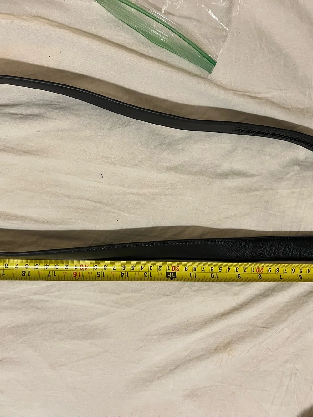 Classic Black Leather Reversible Belt w Brushed Silver Buckle Great condition.